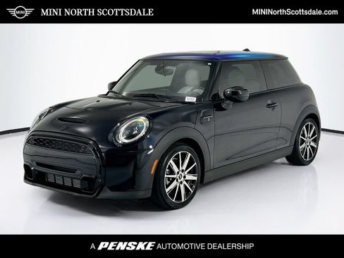 Used 2022 MINI Cooper S FWD image 1