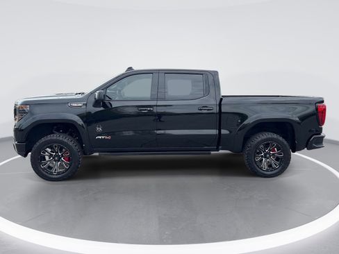 Used 2023 GMC Sierra 1500 AT4 w/ AT4 Premium Package image 5