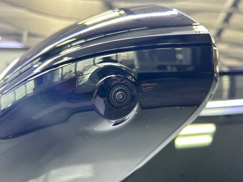 New 2025 Jeep Grand Wagoneer Series III w/ Rear Seat Video Group 1 image 7