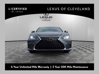 Used 2025 Lexus ES 350 w/ Premium Package