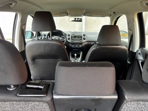 Used 2014 Volkswagen Tiguan S AWD/4WD image 38