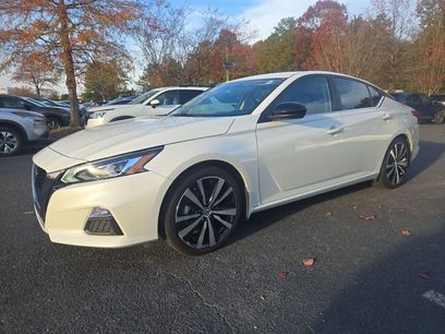 Used 2022 Nissan Altima 2.5 SR