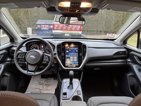 Used 2024 Subaru Crosstrek 2.0i Premium image 15