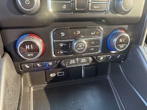 Used 2023 Chevrolet Tahoe Premier w/ Premium Package image 46