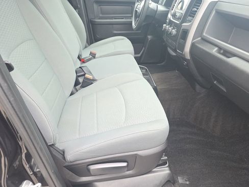 Used 2017 RAM 1500 Express AWD/4WD image 17