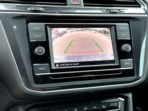 Used 2023 Volkswagen Tiguan S AWD/4WD image 14