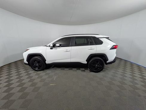 Used 2024 Toyota RAV4 XLE FWD image 22