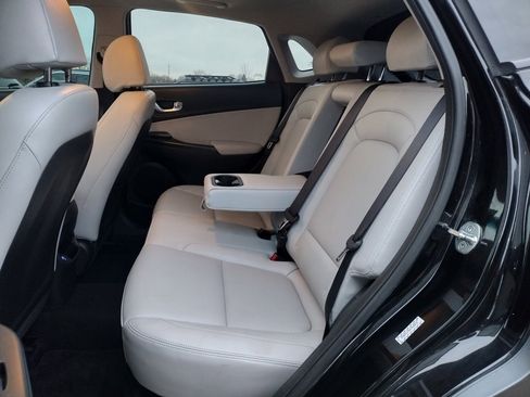 Used 2023 Hyundai Kona Limited image 8