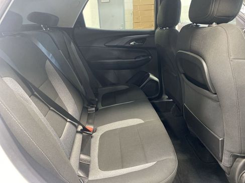 Certified 2023 Chevrolet TrailBlazer LT FWD image 36