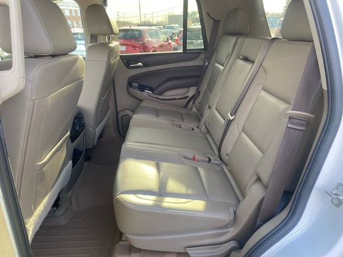 Used 2018 Chevrolet Tahoe LT image 11