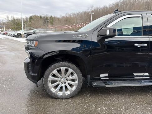 Used 2020 Chevrolet Silverado 1500 High Country w/ Technology Package image 11