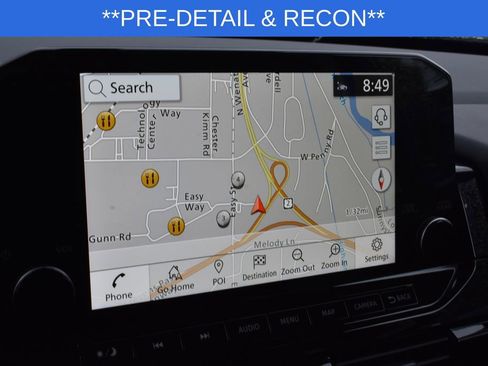 Used 2025 Nissan Pathfinder SL AWD/4WD image 10