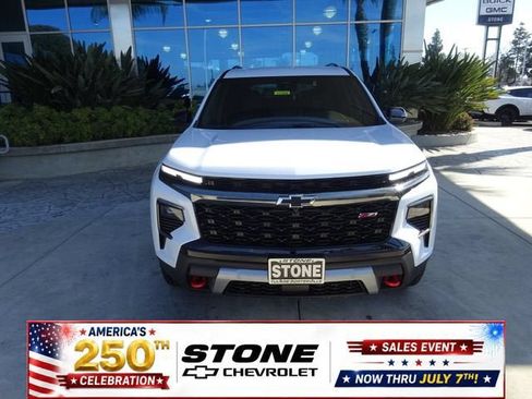 New 2026 Chevrolet Traverse Z71 w/ Enhanced Driving Package AWD/4WD image 2