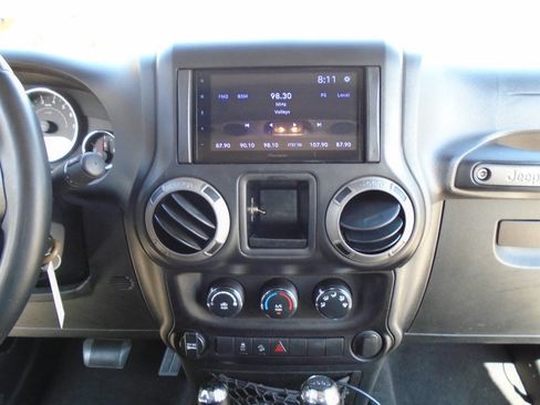 Used 2012 Jeep Wrangler Sport image 13