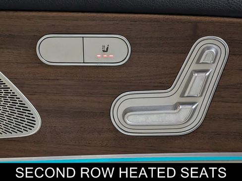 Used 2022 Mercedes-Benz GLS 450 4MATIC image 28