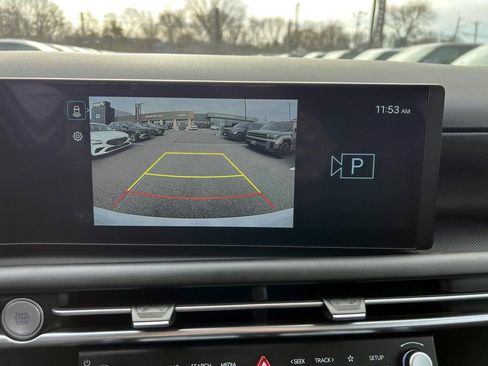 Certified 2025 Hyundai Tucson SE image 23