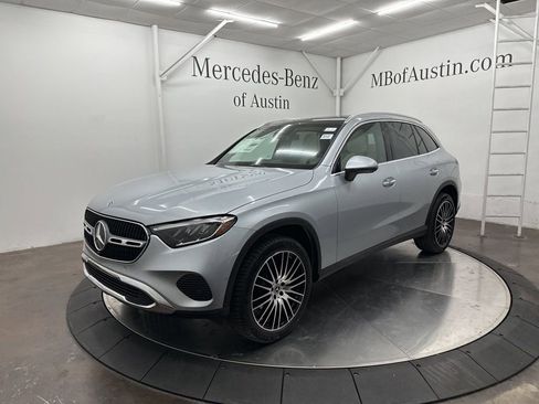 New 2026 Mercedes-Benz GLC 300 image 3
