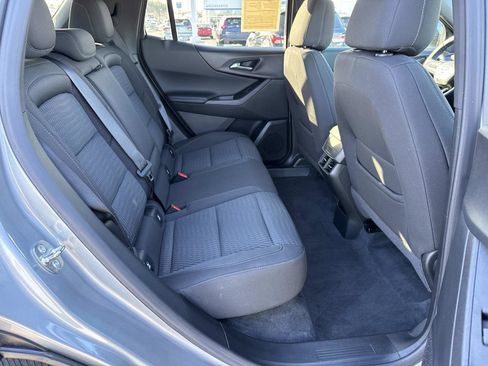 Used 2025 Chevrolet Equinox LT image 19