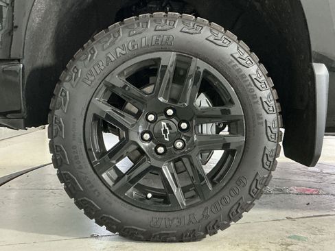 New 2026 Chevrolet Silverado 1500 LT Trail Boss w/ Safety Package AWD/4WD image 13