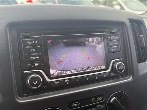 Used 2019 Nissan NV200 S image 15