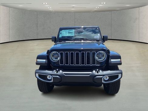New 2025 Jeep Wrangler Unlimited Sahara AWD/4WD image 2