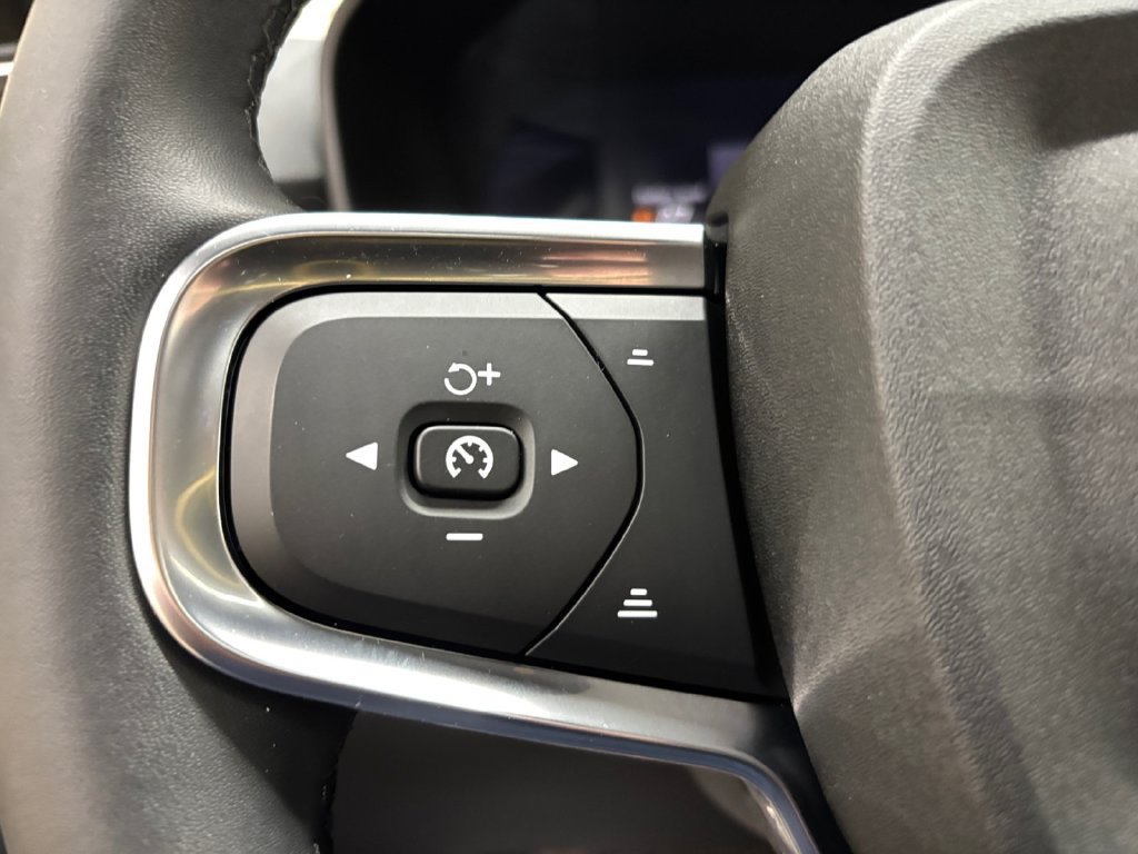 Certified 2023 Volvo C40 P8 Recharge Ultimate AWD/4WD image 26