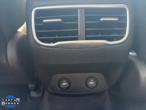 Used 2023 Hyundai Santa Fe SEL Convenience image 23