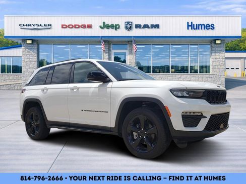 Used 2024 Jeep Grand Cherokee Limited w/ Luxury Tech Group II AWD/4WD image 1