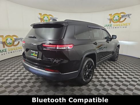 Used 2025 Jeep Grand Cherokee L Altitude AWD/4WD image 10