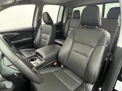 Used 2025 Honda Ridgeline RTL image 17