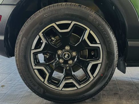 Used 2025 Ford Bronco Sport Outer Banks AWD/4WD image 25