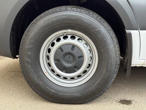 New 2026 Mercedes-Benz Sprinter 2500 image 12