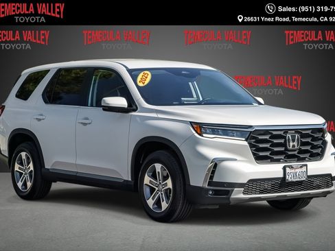 Used 2025 Honda Pilot EX-L image 1