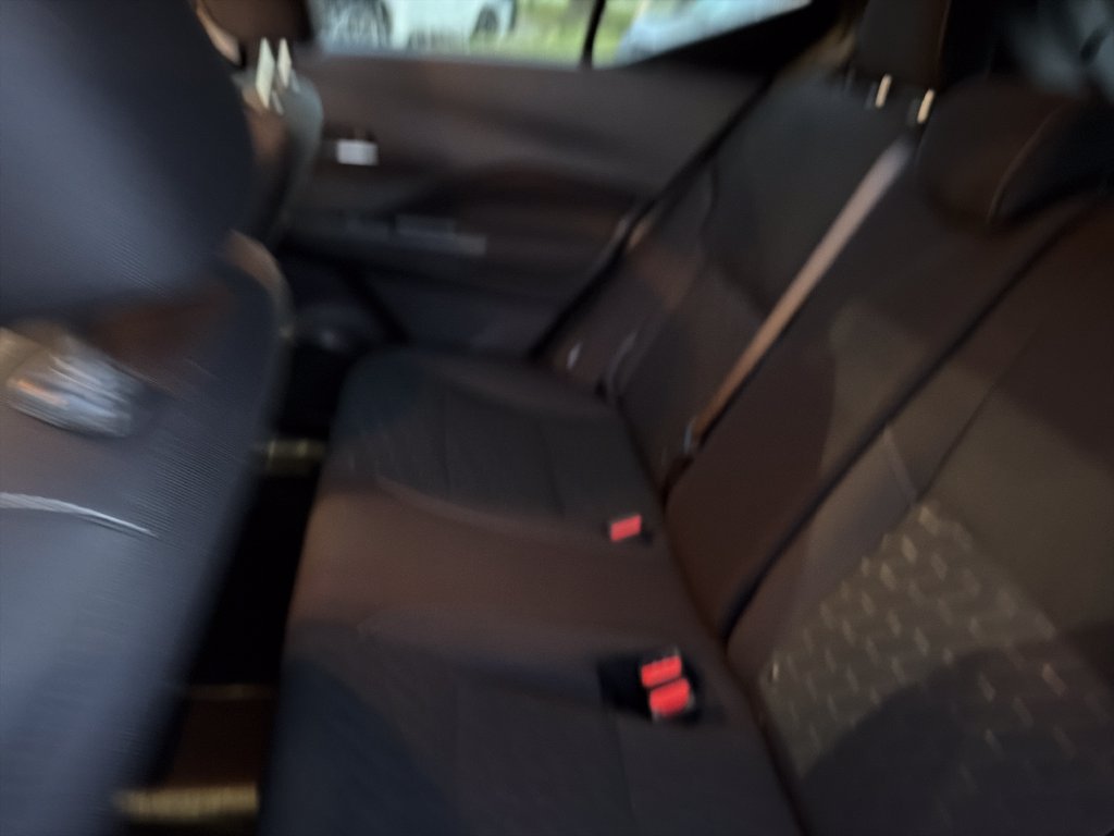 Used 2024 Nissan Kicks SV FWD image 29