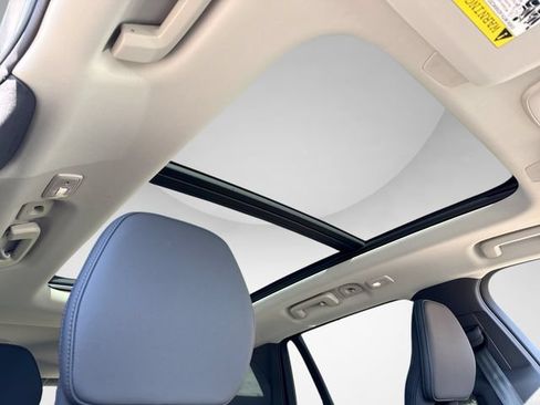 New 2027 Volvo XC90 B6 Plus AWD/4WD image 16