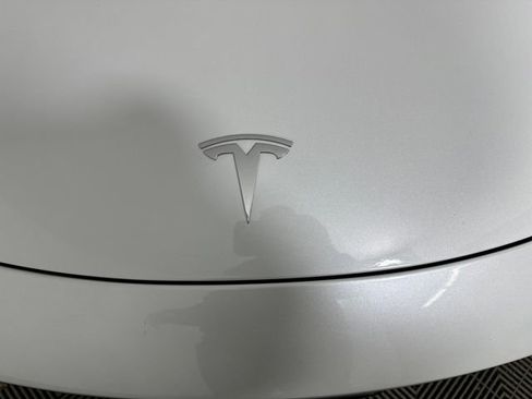 Used 2020 Tesla Model 3 Long Range image 9