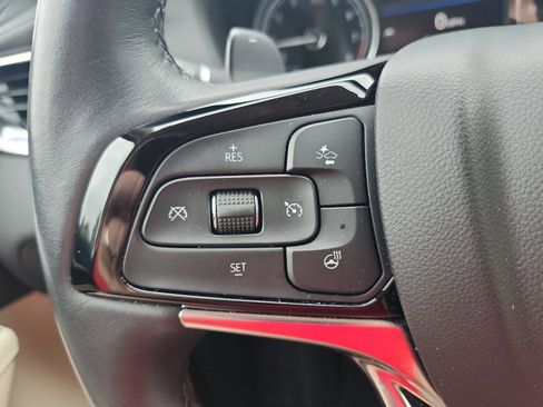 Used 2024 Buick Enclave Essence w/ Experience Buick Package FWD image 24