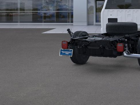 New 2025 Ford F350 XL w/ XL Chrome Package image 21