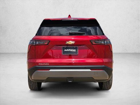 New 2027 Chevrolet Equinox LT FWD image 8