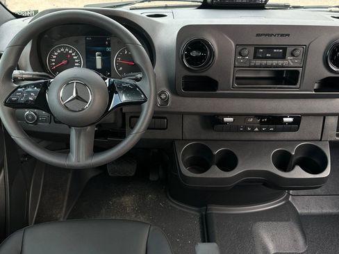 New 2025 Mercedes-Benz Sprinter 2500 image 20