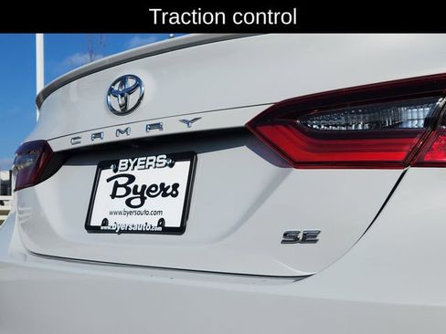 Used 2023 Toyota Camry SE image 14
