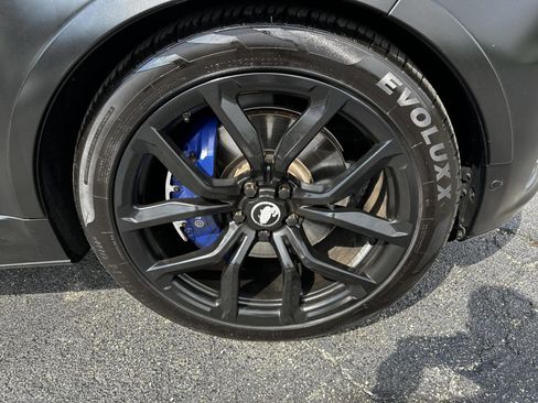 Used 2017 Land Rover Range Rover Sport SVR AWD/4WD image 22