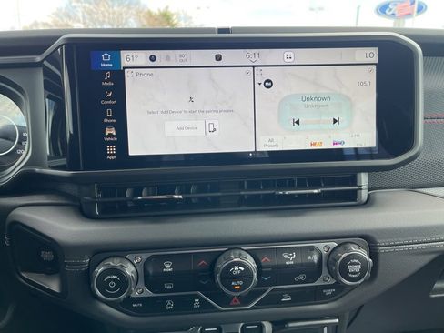 Used 2024 Jeep Wrangler Rubicon image 20