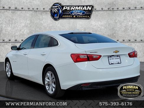 Used 2023 Chevrolet Malibu LT image 3