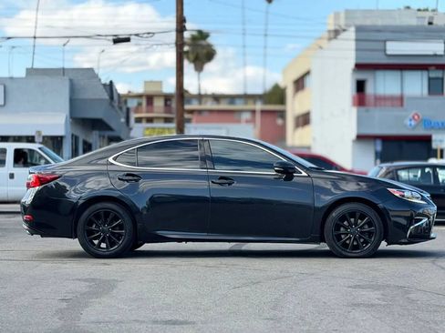 Used 2017 Lexus ES 350 FWD image 18