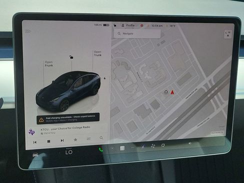 Used 2025 Tesla Model Y Long Range image 14