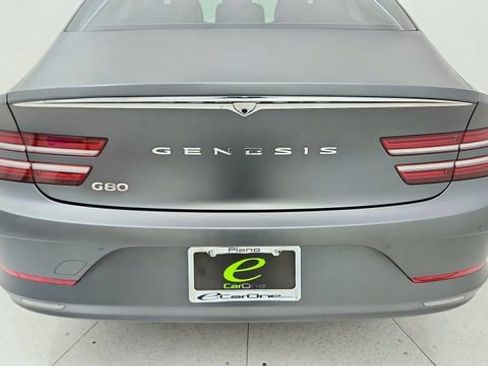 Used 2024 Genesis G80 image 12
