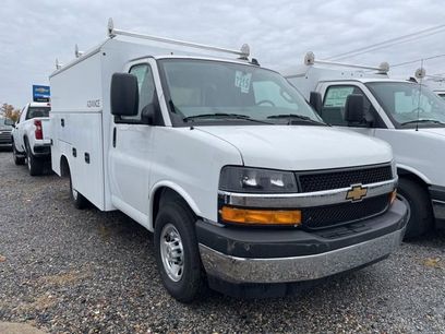 New 2025 Chevrolet Express 3500 w/ Power Convenience Package