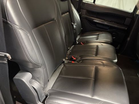 Used 2023 Ford Expedition Max XLT RWD image 13