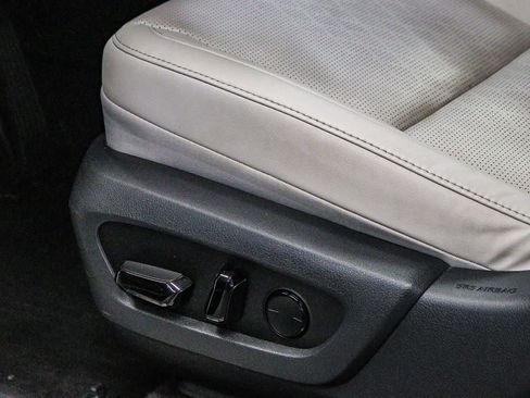 Used 2023 Lexus RX 350 Premium Plus w/ Cold Area Package FWD image 21